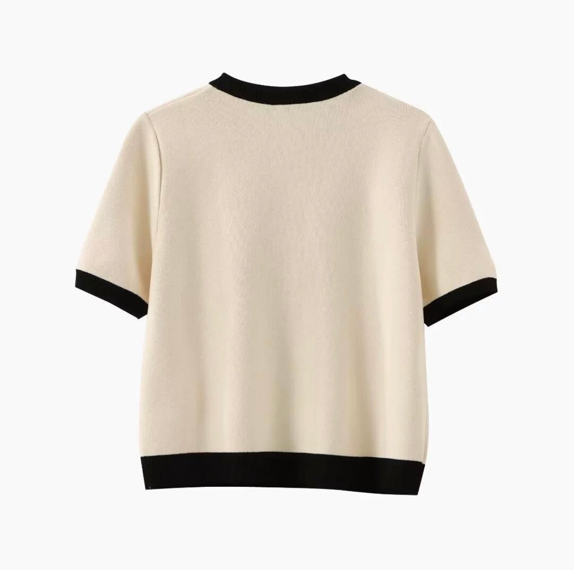 #28 Linora Pullover - Linora